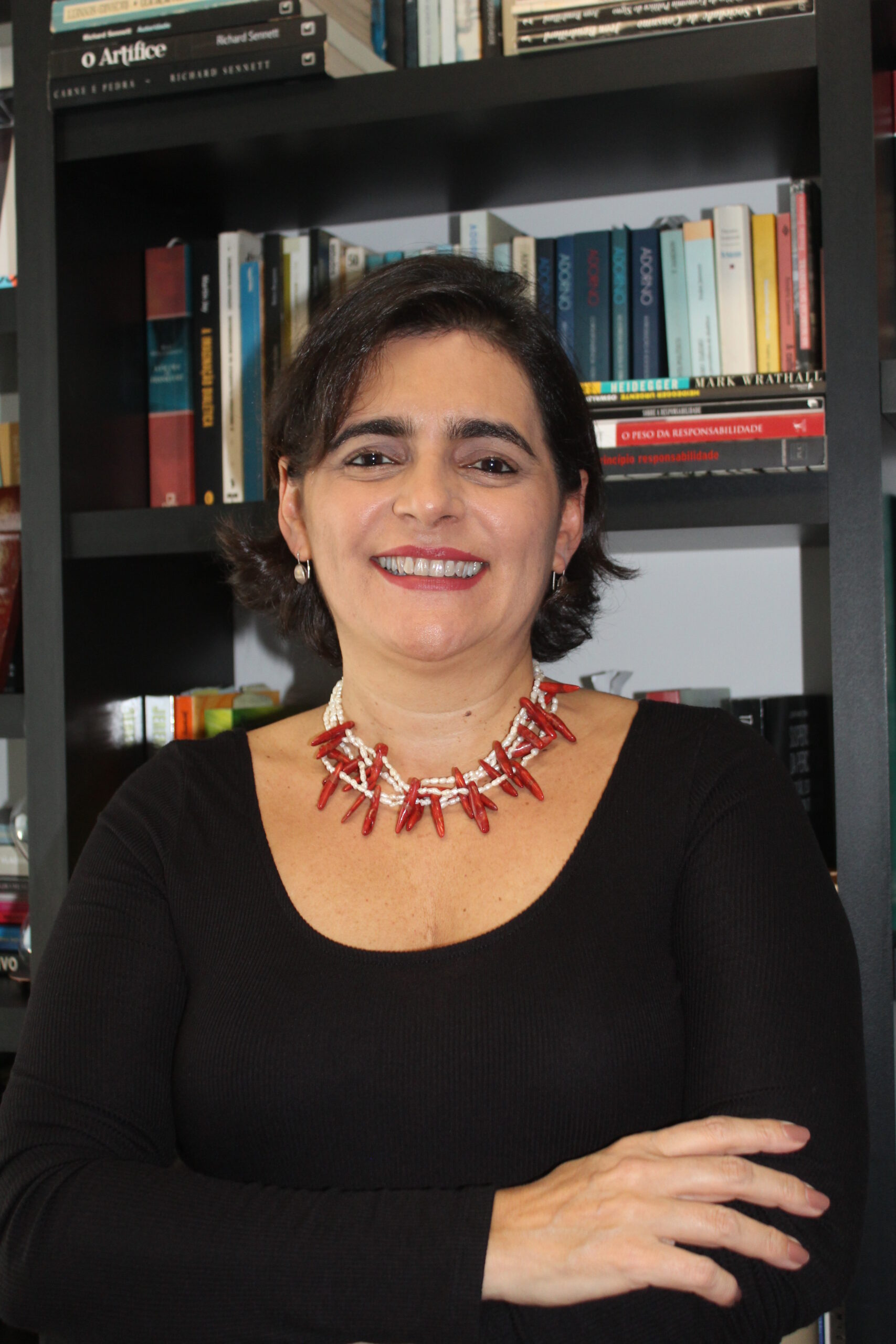 Leia mais sobre o artigo Considerações sobre a cultura descartável com Isleide Arruda Fontenelle